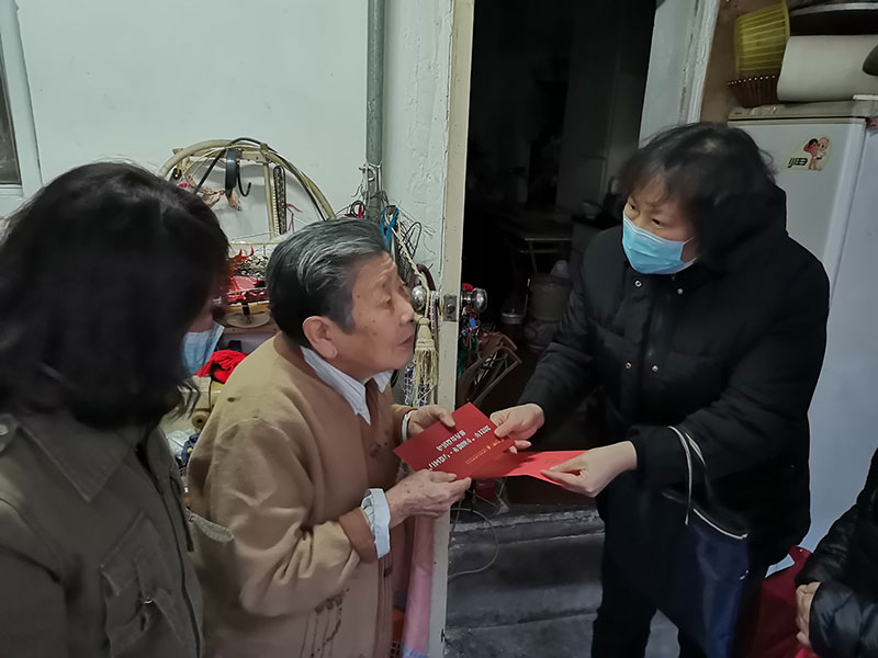 慈善工作者：孙轶.jpg